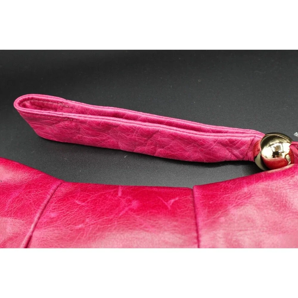 Hobo International NWT Women's Top Grain Soft Leather Distressed Wristlet Purse - Picture 8 of 16